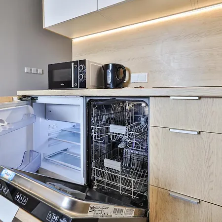 Wiktoryn 6 By Perfect 181&145 * Varsóvia